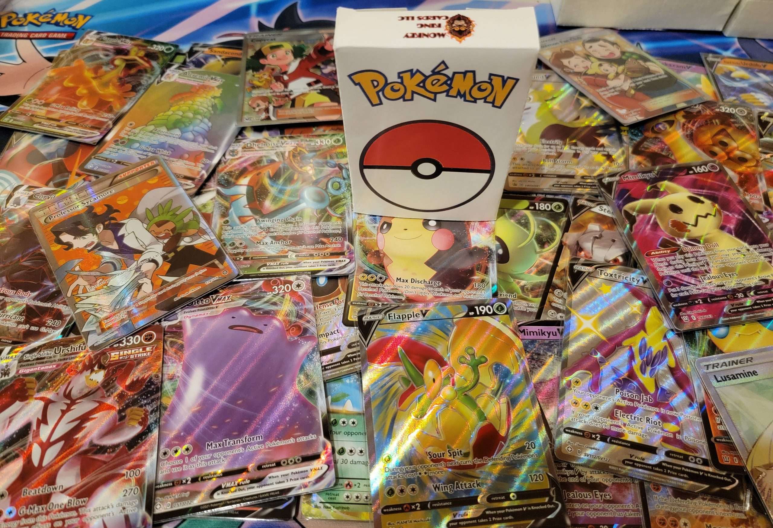 Pokemon 60 Card Bulk Lot with Deck Box Guaranteed